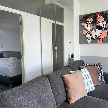 Dutch Line, De Schelp, Gratis Parkeren *